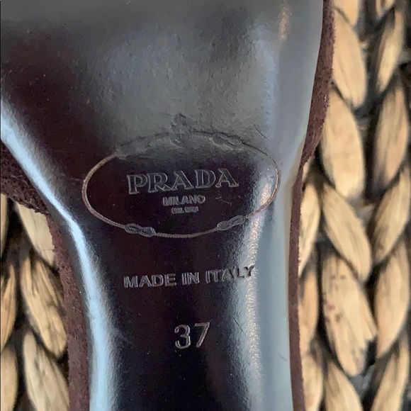Prada Chocolate Brown Suede Peep Toe D’Orsay Pumps - Picture 10 of 11